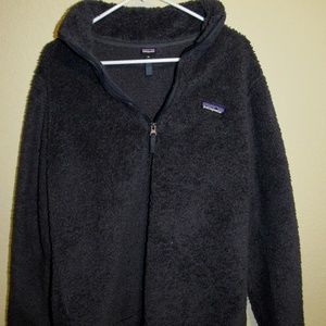 Patagonia Dark Gray Pullover